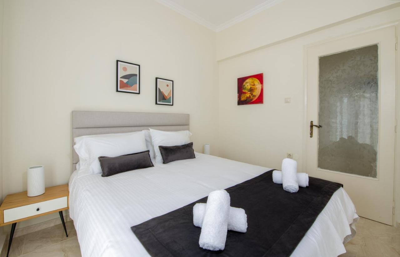 Center Manolia Dream 3 Bedroom Apartment 100M Away From The Beach Chrissi Akti Chania Exterior foto