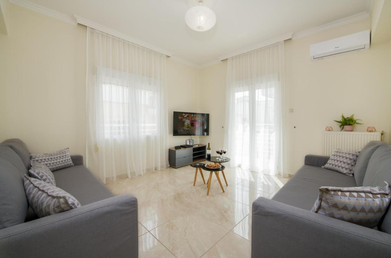 Center Manolia Dream 3 Bedroom Apartment 100M Away From The Beach Chrissi Akti Chania Exterior foto