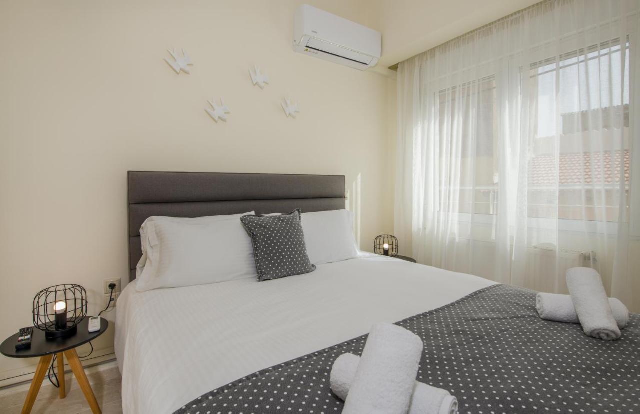 Center Manolia Dream 3 Bedroom Apartment 100M Away From The Beach Chrissi Akti Chania Exterior foto